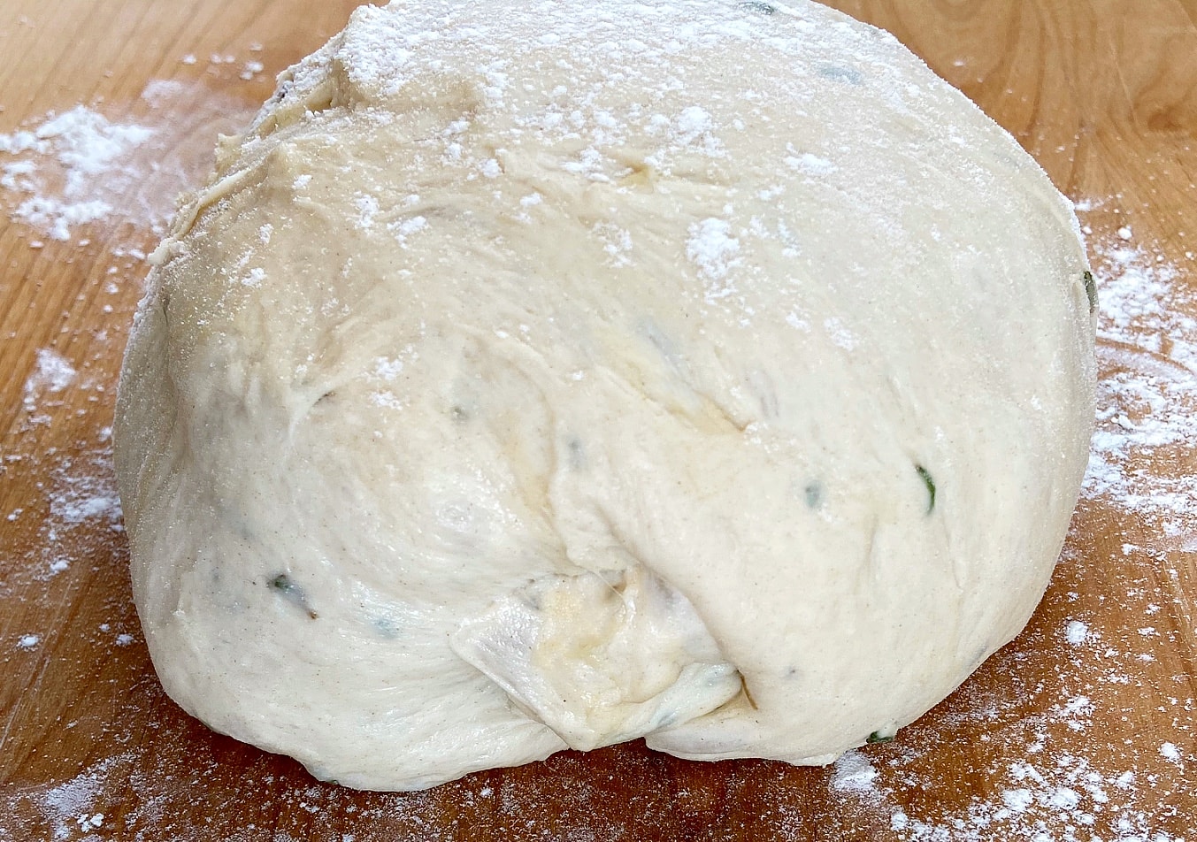 rosemary dough seam