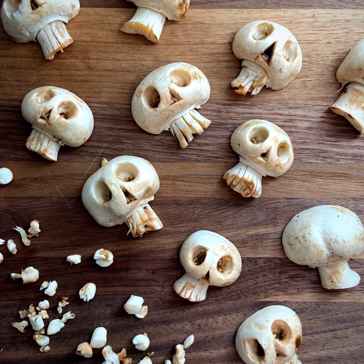 mushroom skulls