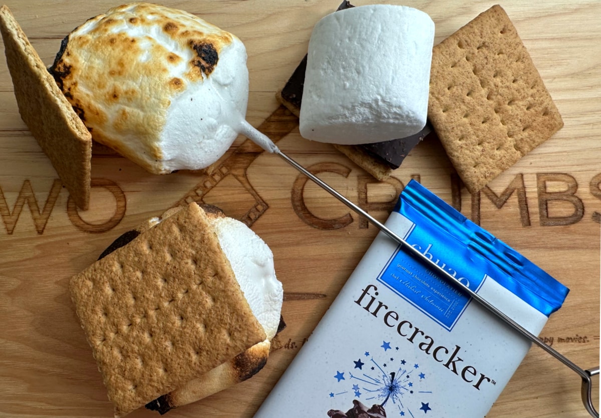 s'more assembly